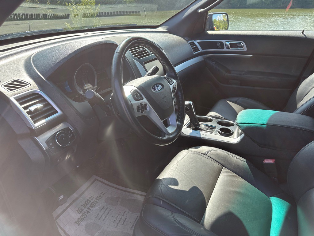 2014 Ford Explorer Image 10