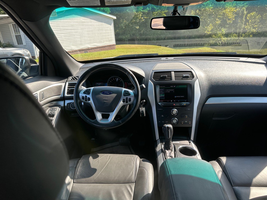 2014 Ford Explorer Image 20