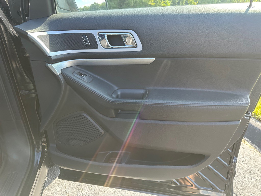 2014 Ford Explorer Image 29
