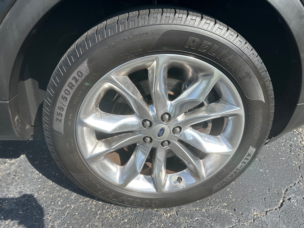 2014 Ford Explorer Image 30
