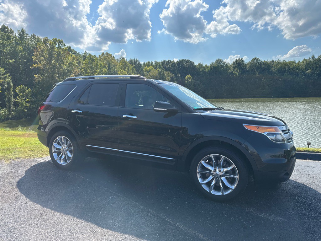 2014 Ford Explorer Image 35