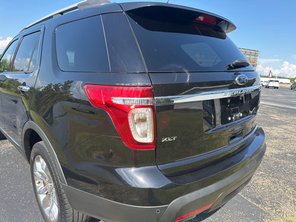 2014 Ford Explorer Image 44