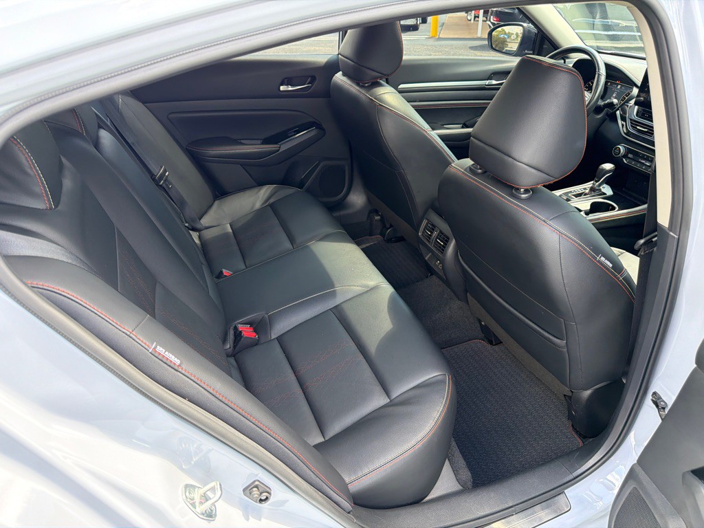 2023 Nissan Altima Image 33
