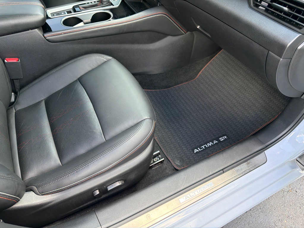 2023 Nissan Altima Image 36