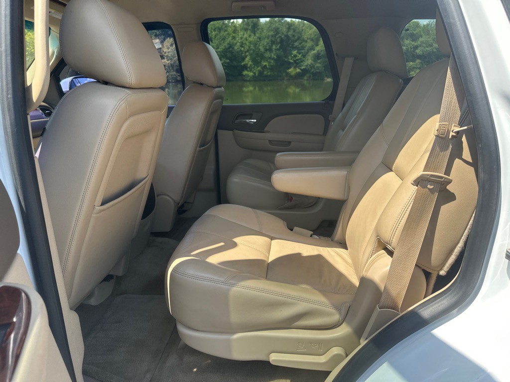 2014 GMC Yukon Image 16