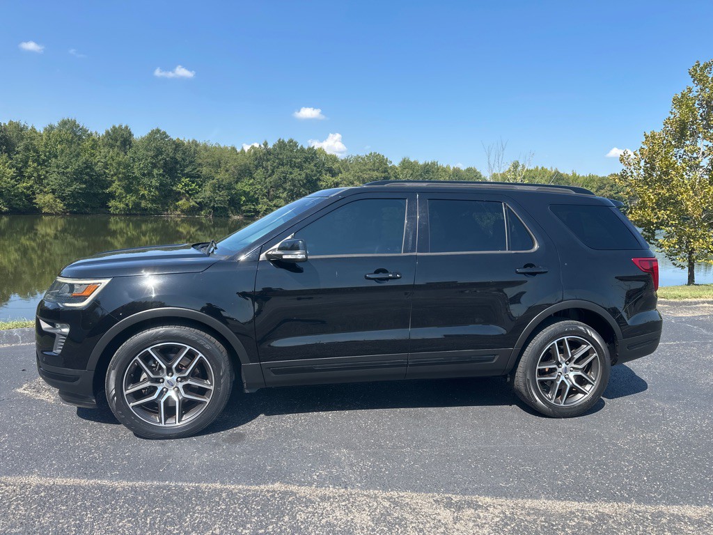 2018 Ford Explorer Image 3