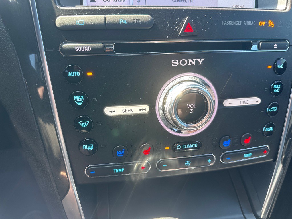 2018 Ford Explorer Image 14