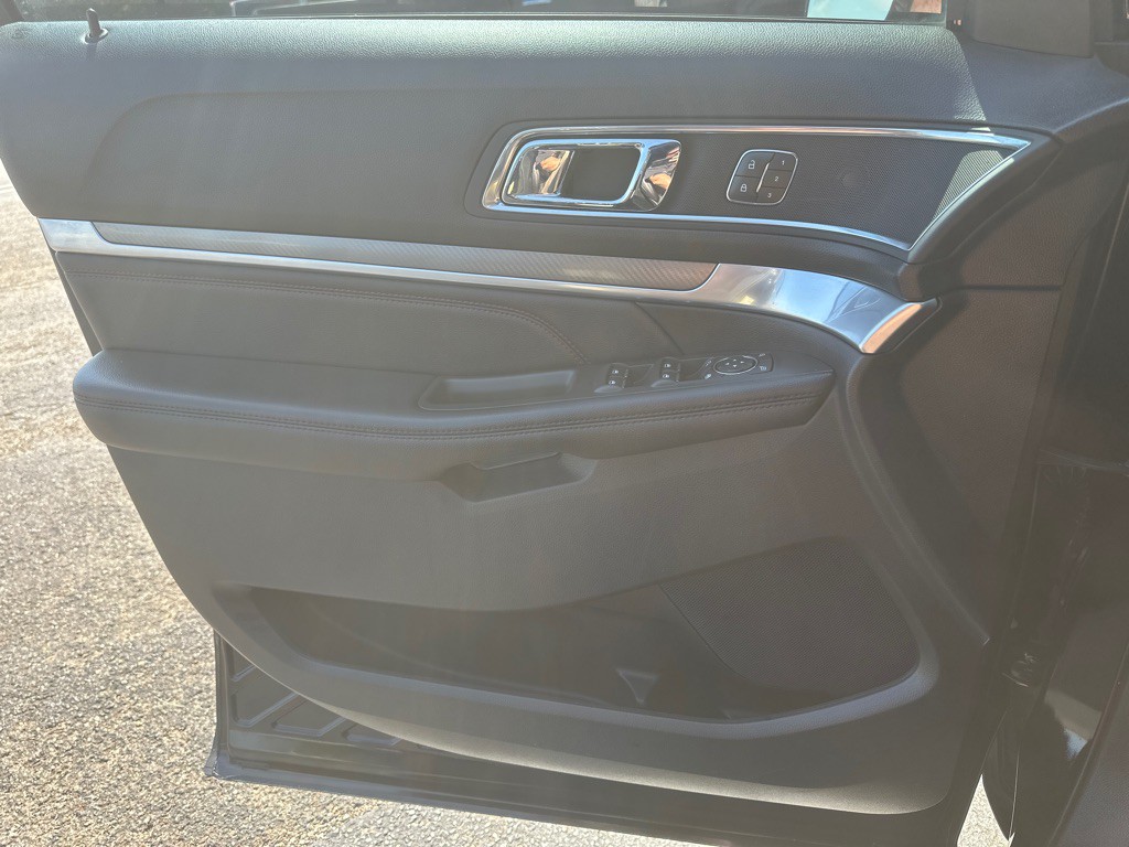 2018 Ford Explorer Image 19