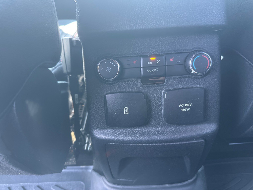 2018 Ford Explorer Image 22
