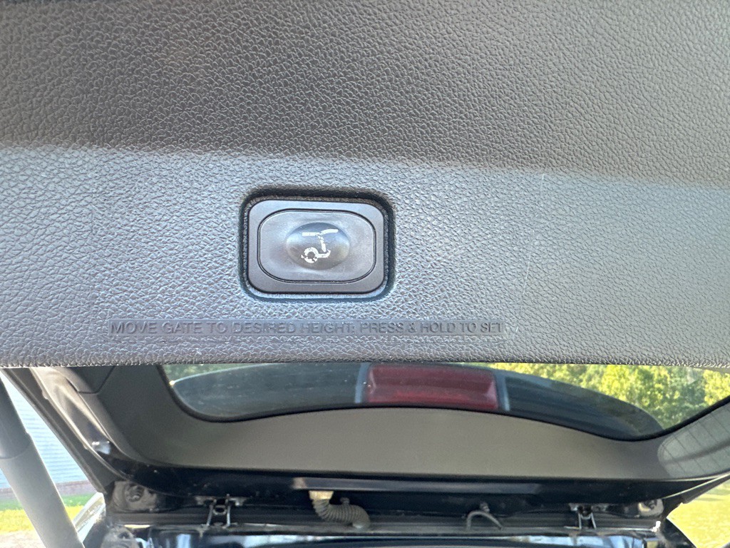 2018 Ford Explorer Image 28