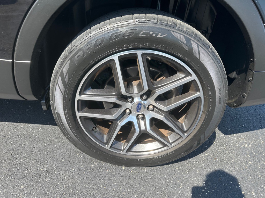 2018 Ford Explorer Image 38