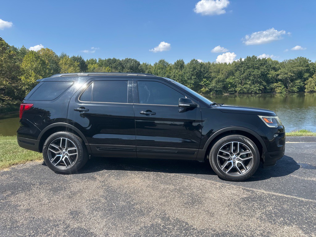 2018 Ford Explorer Image 42