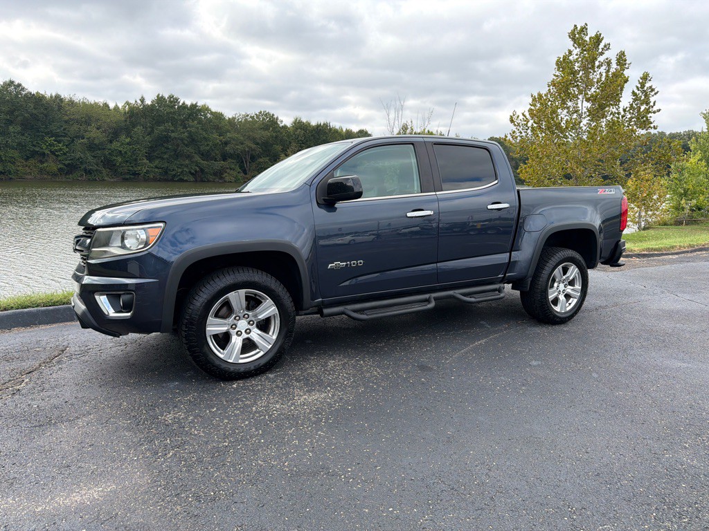 2018 Chevrolet Colorado Image 2