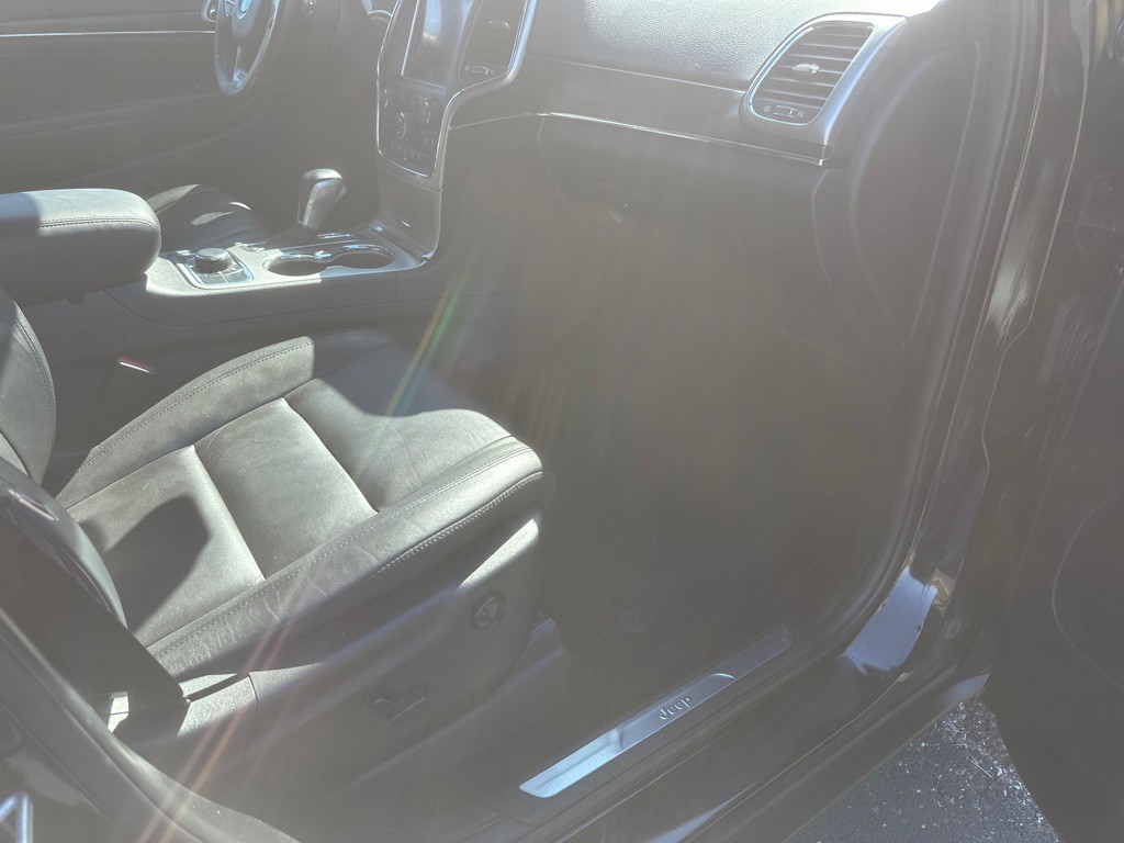 2018 Jeep Grand Cherokee Image 29