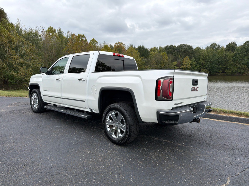 2018 GMC Sierra Image 7