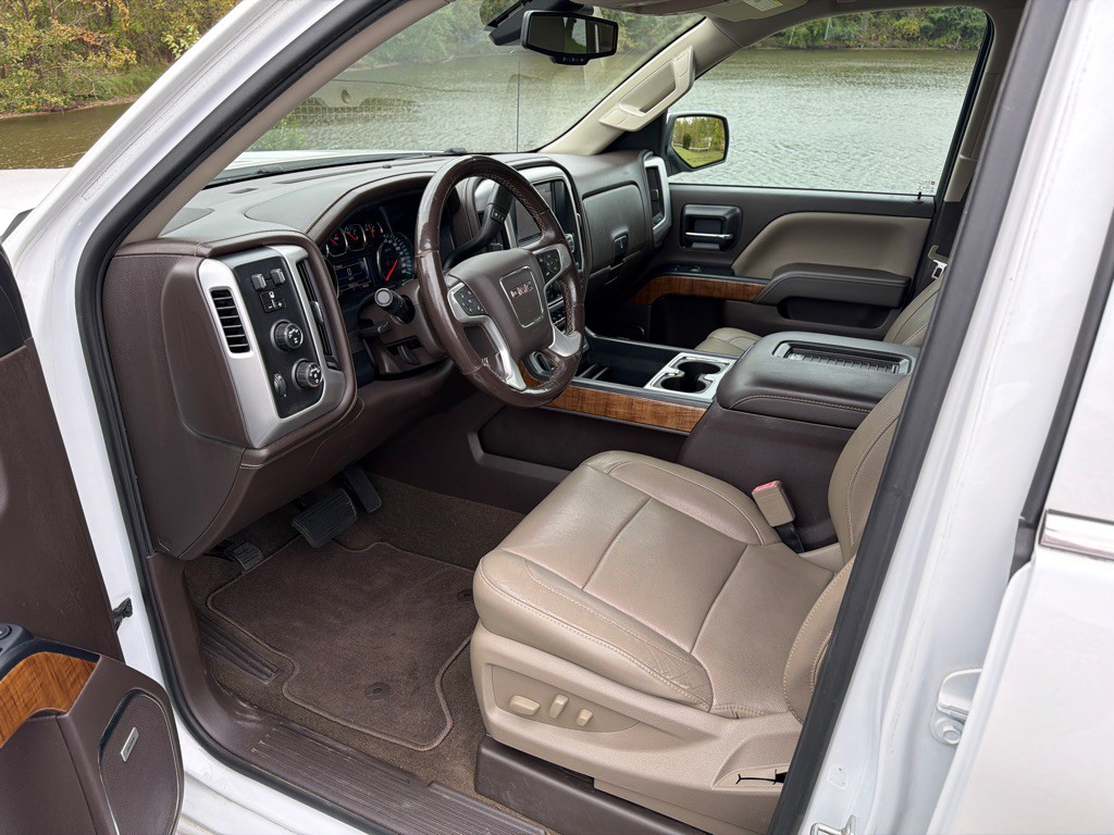 2018 GMC Sierra Image 10