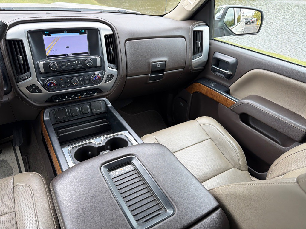 2018 GMC Sierra Image 21