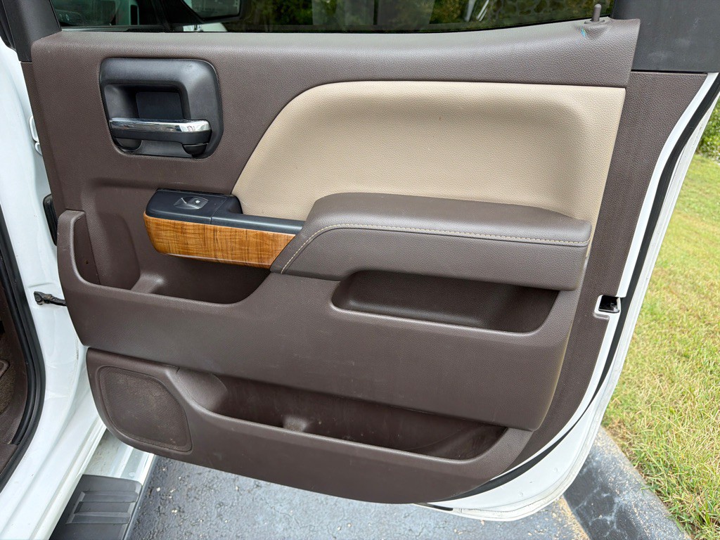 2018 GMC Sierra Image 25