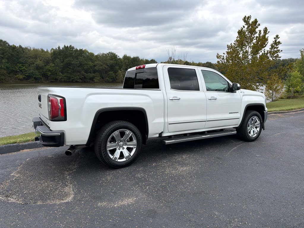 2018 GMC Sierra Image 37