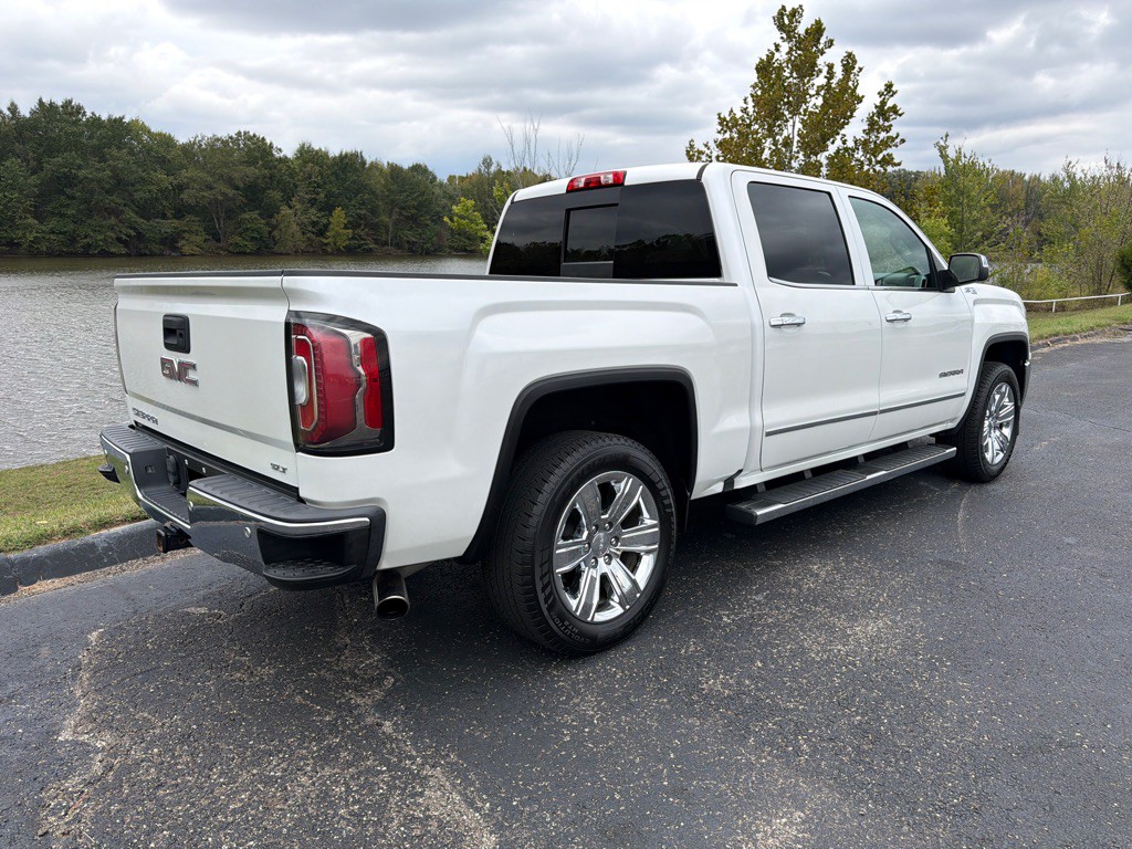 2018 GMC Sierra Image 38