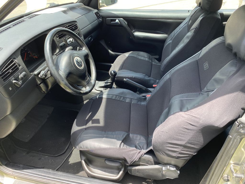 1999 Volkswagen Cabrio Image 6