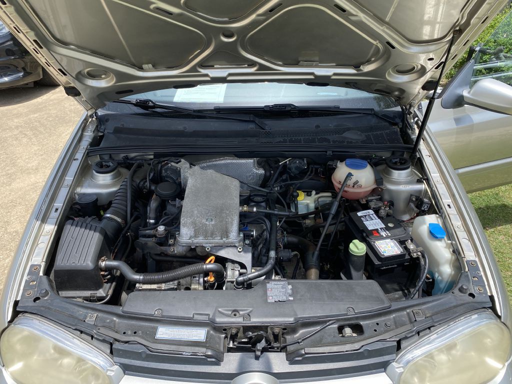 1999 Volkswagen Cabrio Image 12