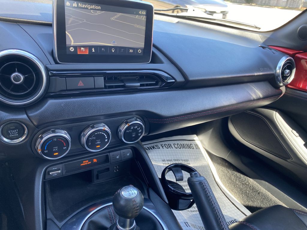 2017 Mazda MX-5 Miata Image 13