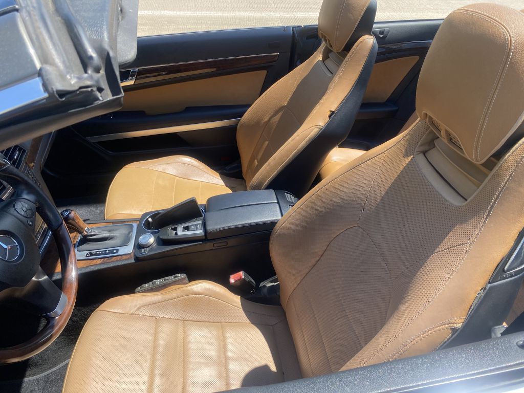 2011 Mercedes-Benz E-Class Image 9