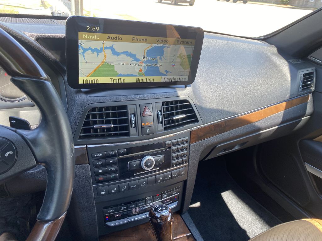 2011 Mercedes-Benz E-Class Image 17