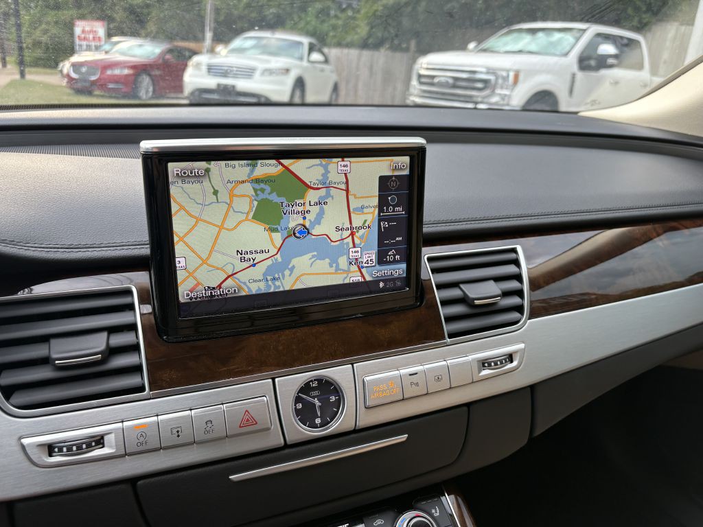 2014 Audi A8 Image 18