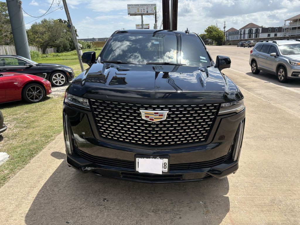2022 Cadillac Escalade Image 3