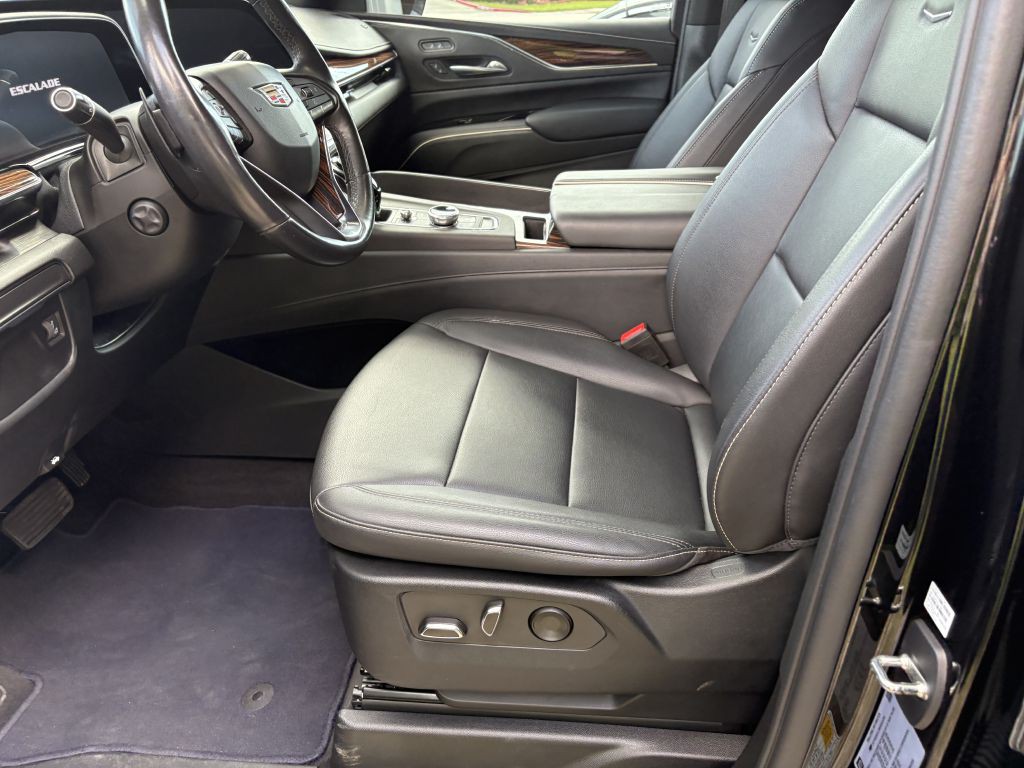 2022 Cadillac Escalade Image 8