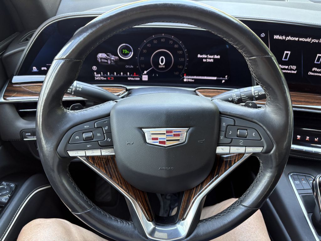 2022 Cadillac Escalade Image 17