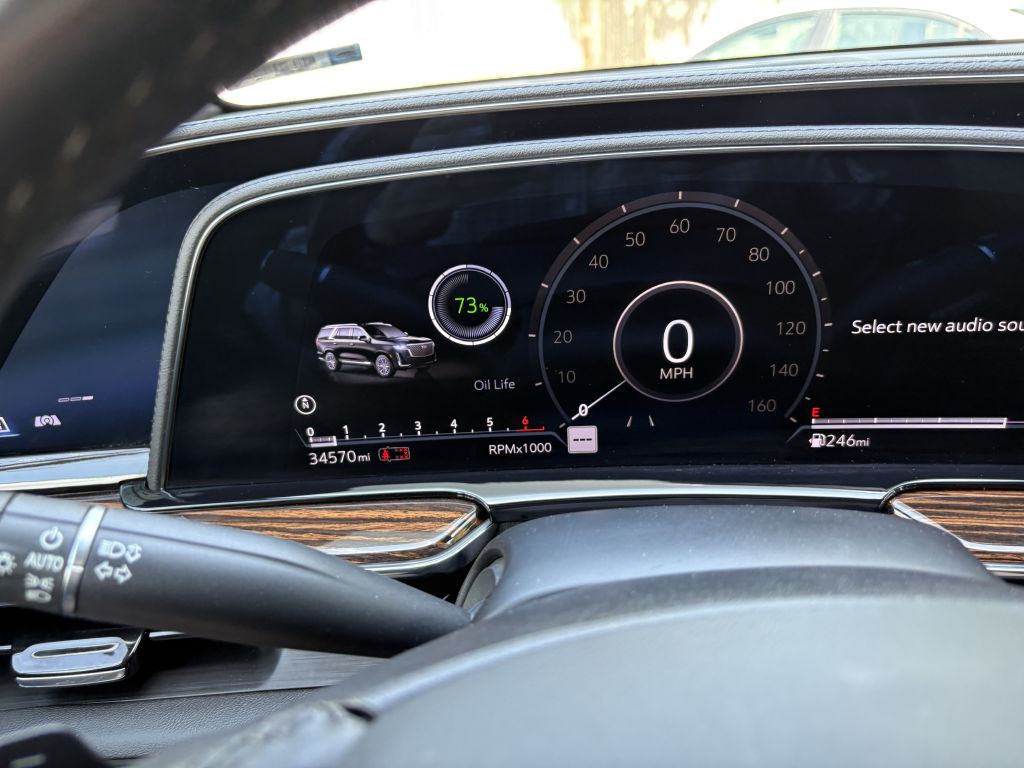 2022 Cadillac Escalade Image 18