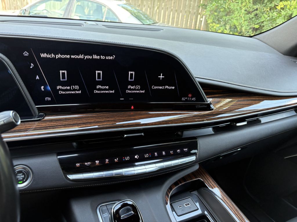 2022 Cadillac Escalade Image 20