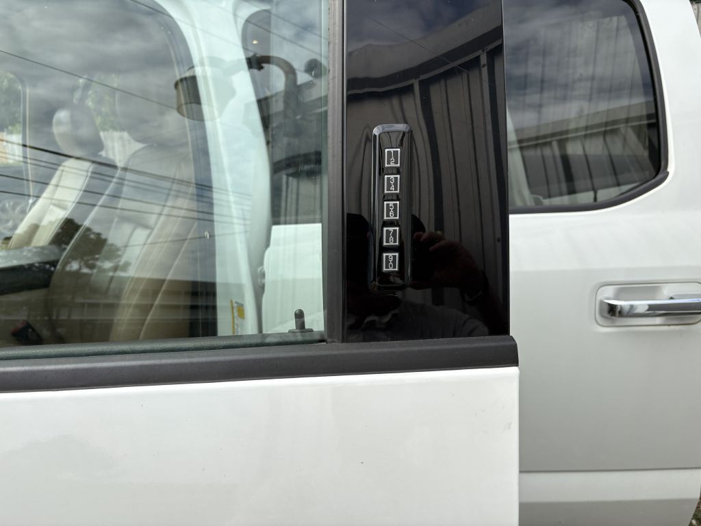 2020 Ford F-250 Image 8