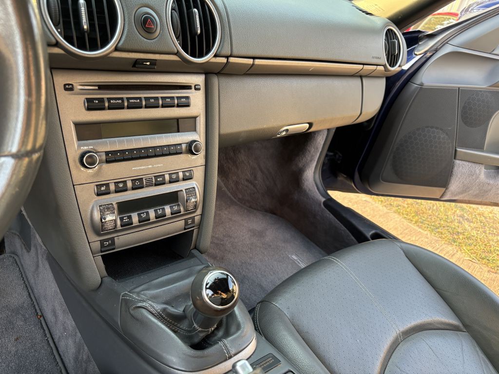 2006 Porsche Boxster Image 11