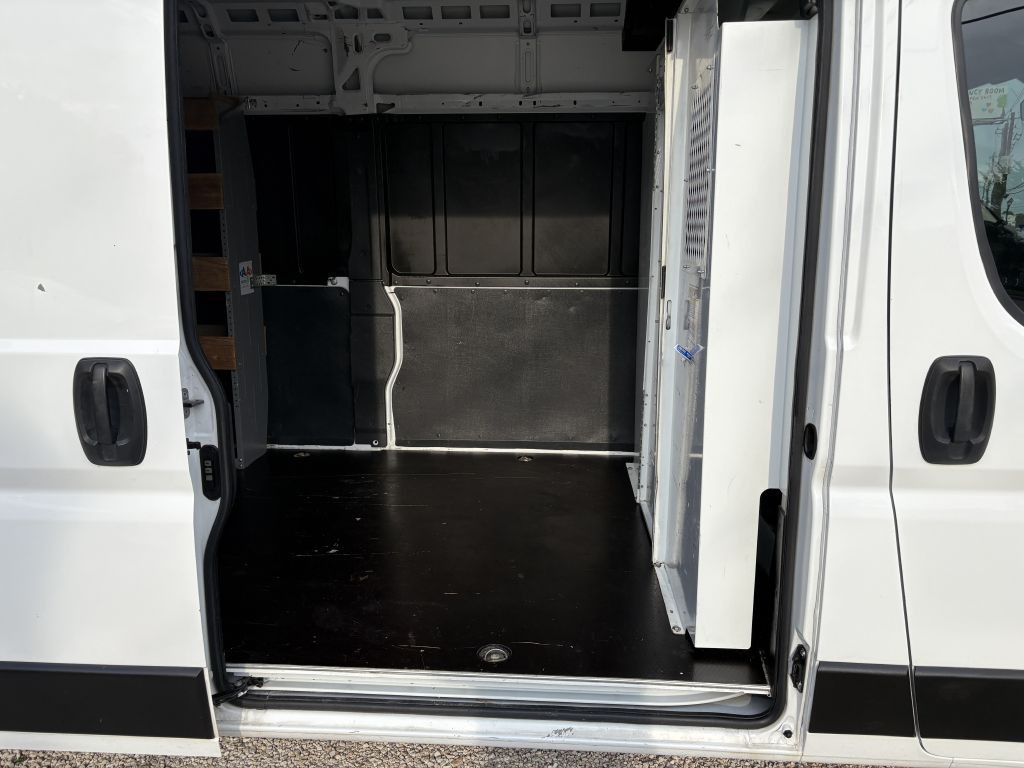 2021 RAM Promaster Image 15