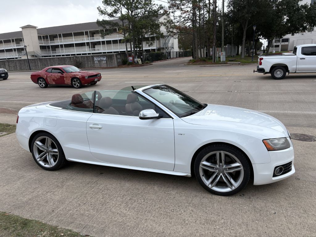 2011 Audi S5 Image 3