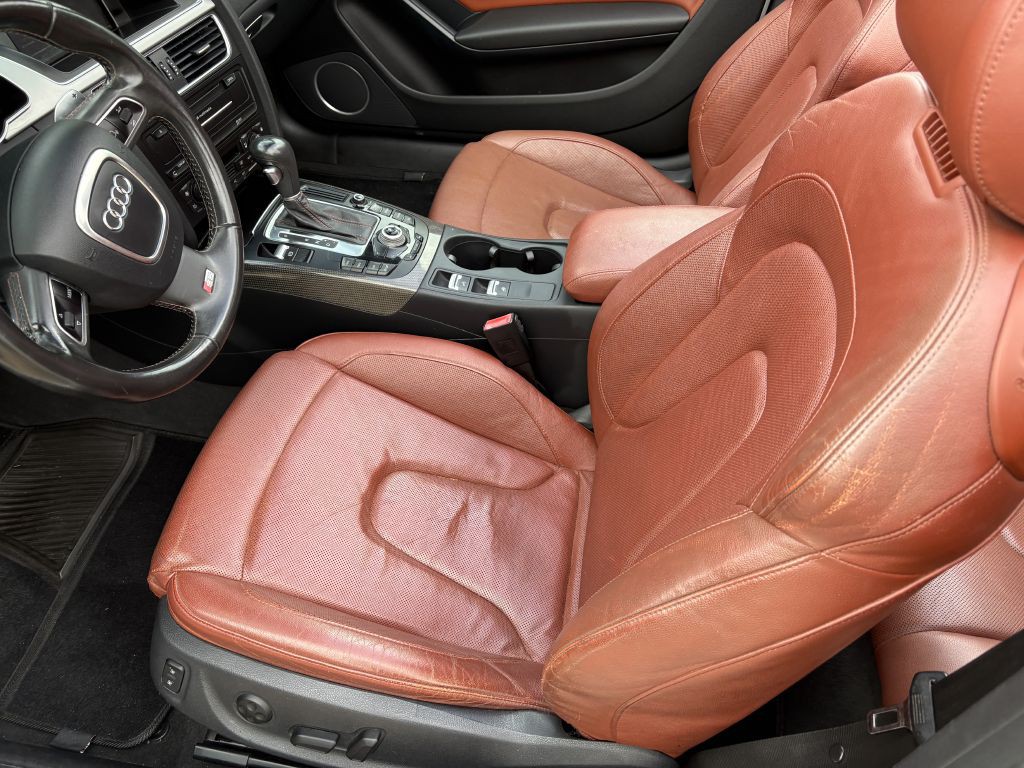 2011 Audi S5 Image 8