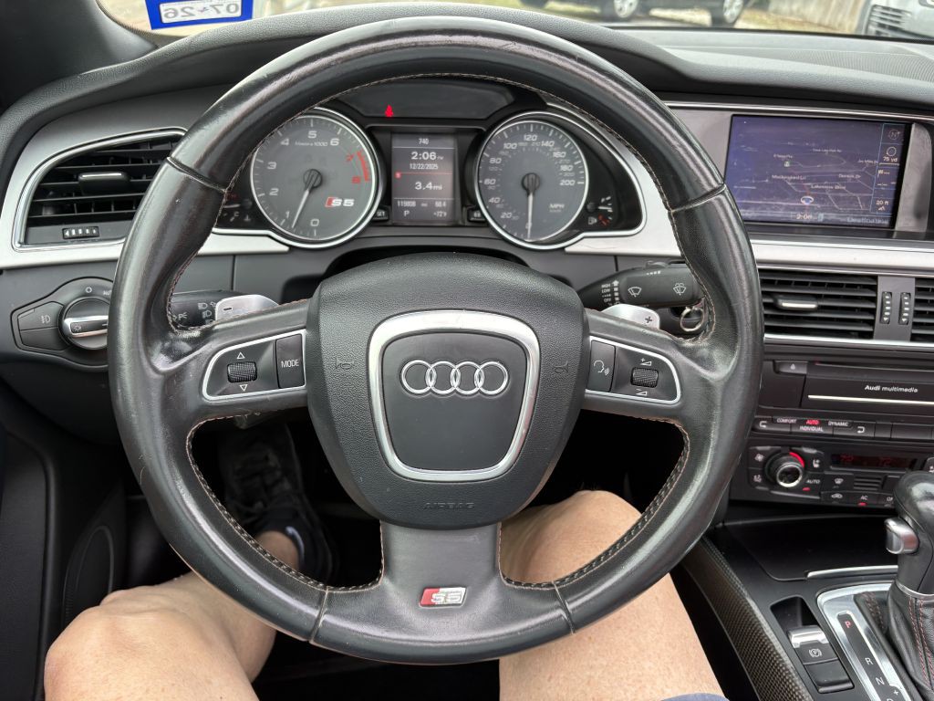 2011 Audi S5 Image 13