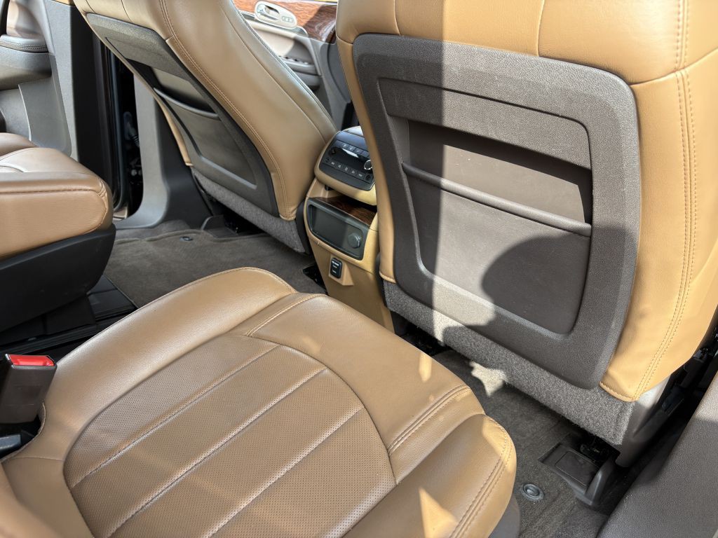 2015 Buick Enclave Image 10