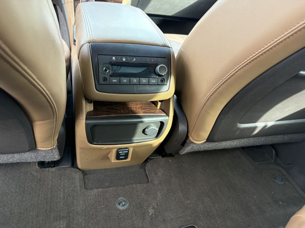 2015 Buick Enclave Image 14