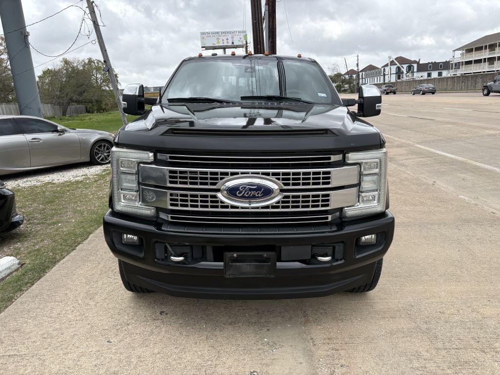 2017 Ford F-250 Image 4