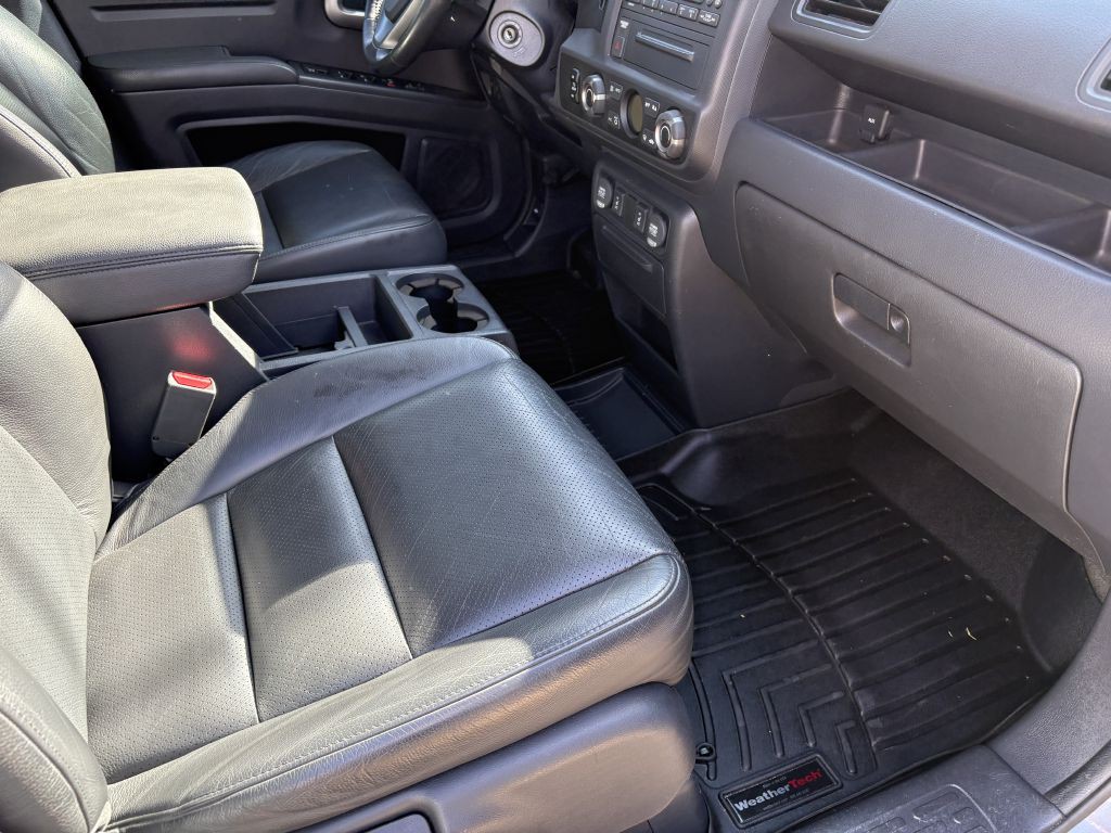 2013 Honda Ridgeline Image 11