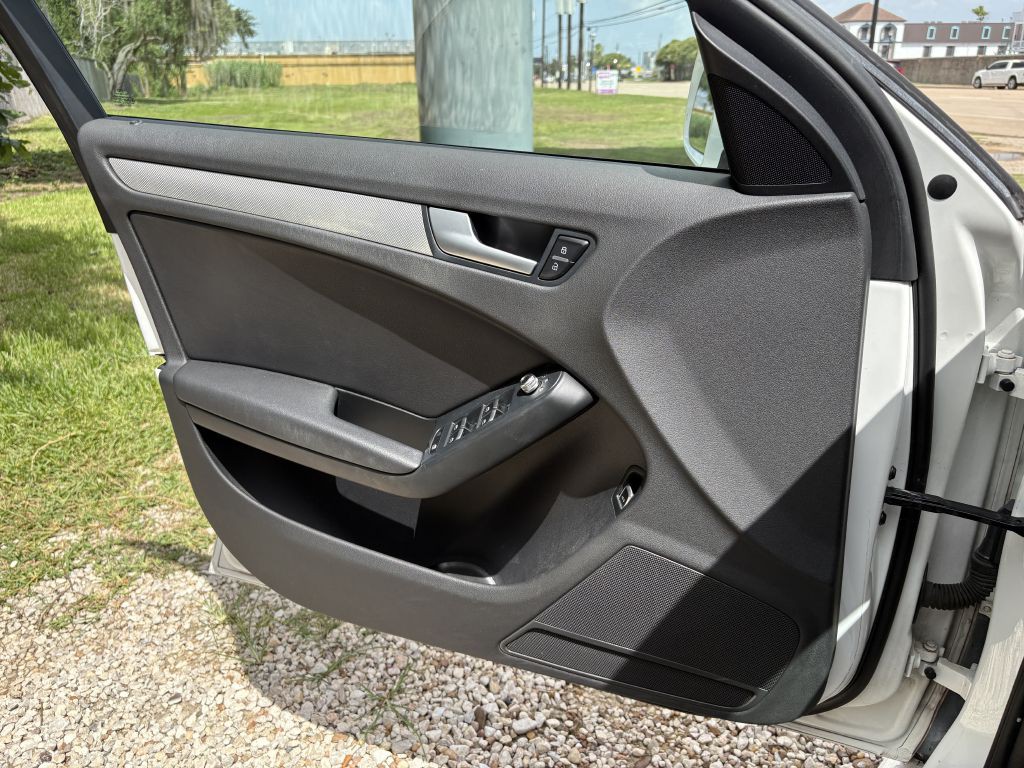 2015 Audi A4 Image 5