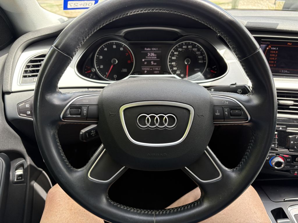2015 Audi A4 Image 14