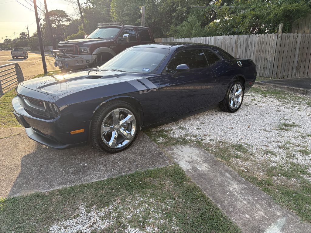 2013 Dodge Challenger Image 6