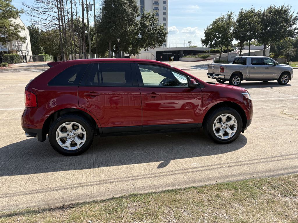 2014 Ford Edge Image 2