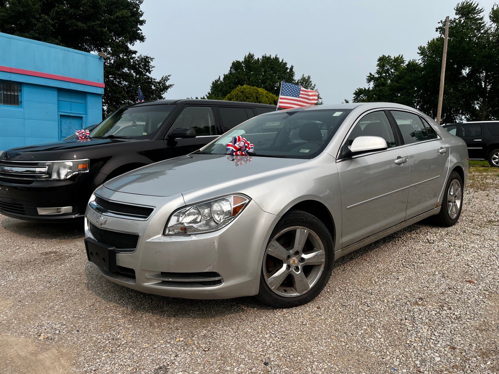 2011 Chevrolet Malibu Image 5